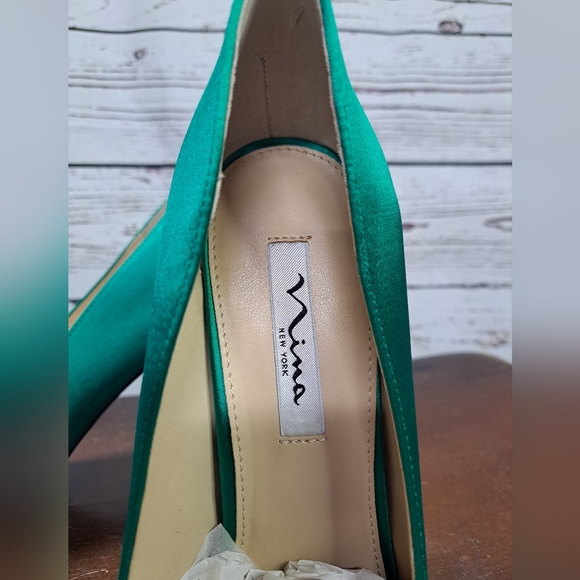 NWT Rhiyana Womens Oasis Satin Peep Toe High-Heel Classic Pump by Nina-11M - Picture 12 of 13